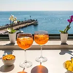 Dimore De Luca- Sea View 4* Амальфи