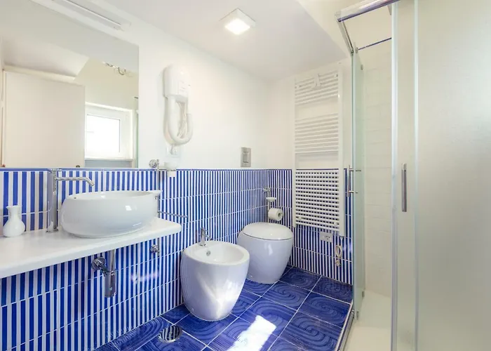 ディモーレ デ ルカ シー ビュー