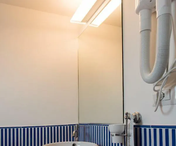 ゲストハウス ディモーレ デ ルカ シー ビュー アマルフィ